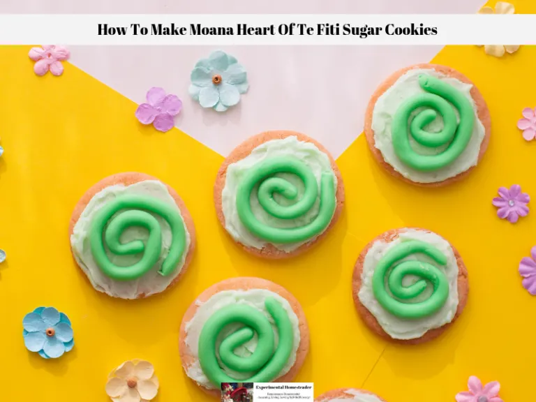 The Moana Heart Of Te Fiti Sugar Cookies decorated and ready to eat.